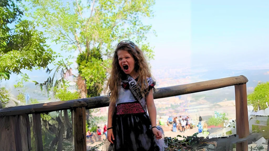 niña-disfrazada-mirador-tudorhalloween